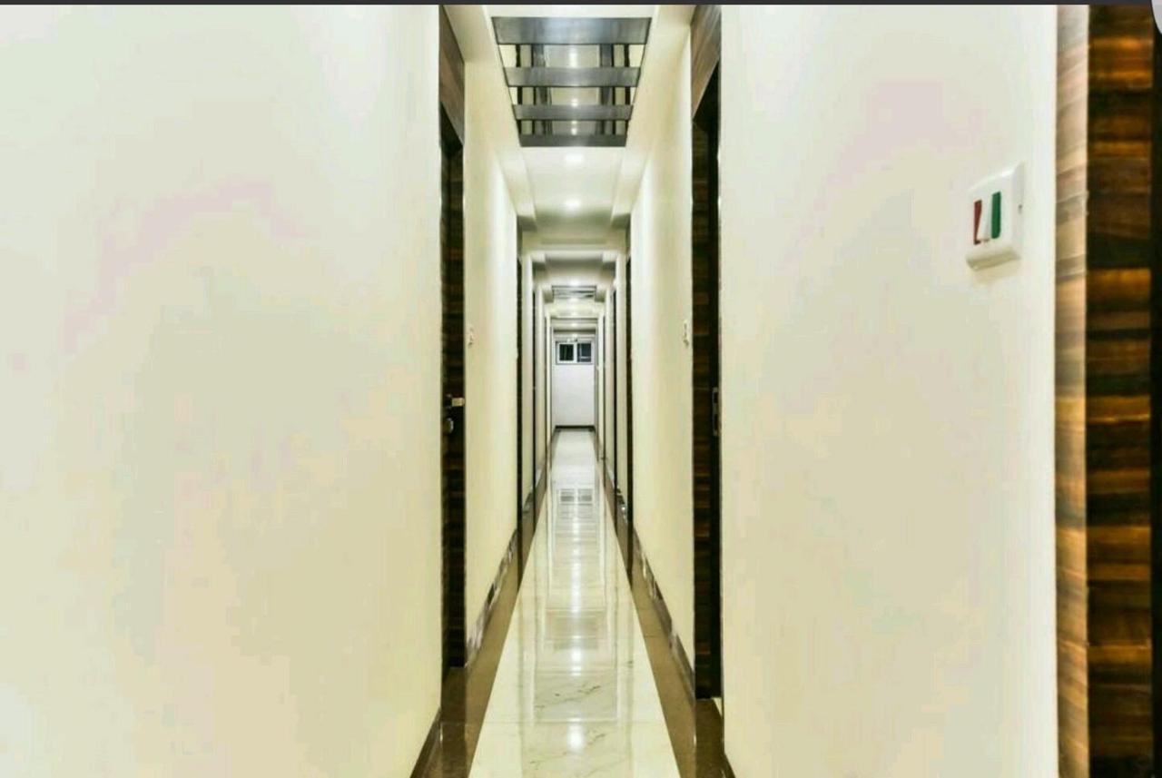 Hotel Palace Residency Near Lokmanya Tilak Terminus Βομβάη Εξωτερικό φωτογραφία